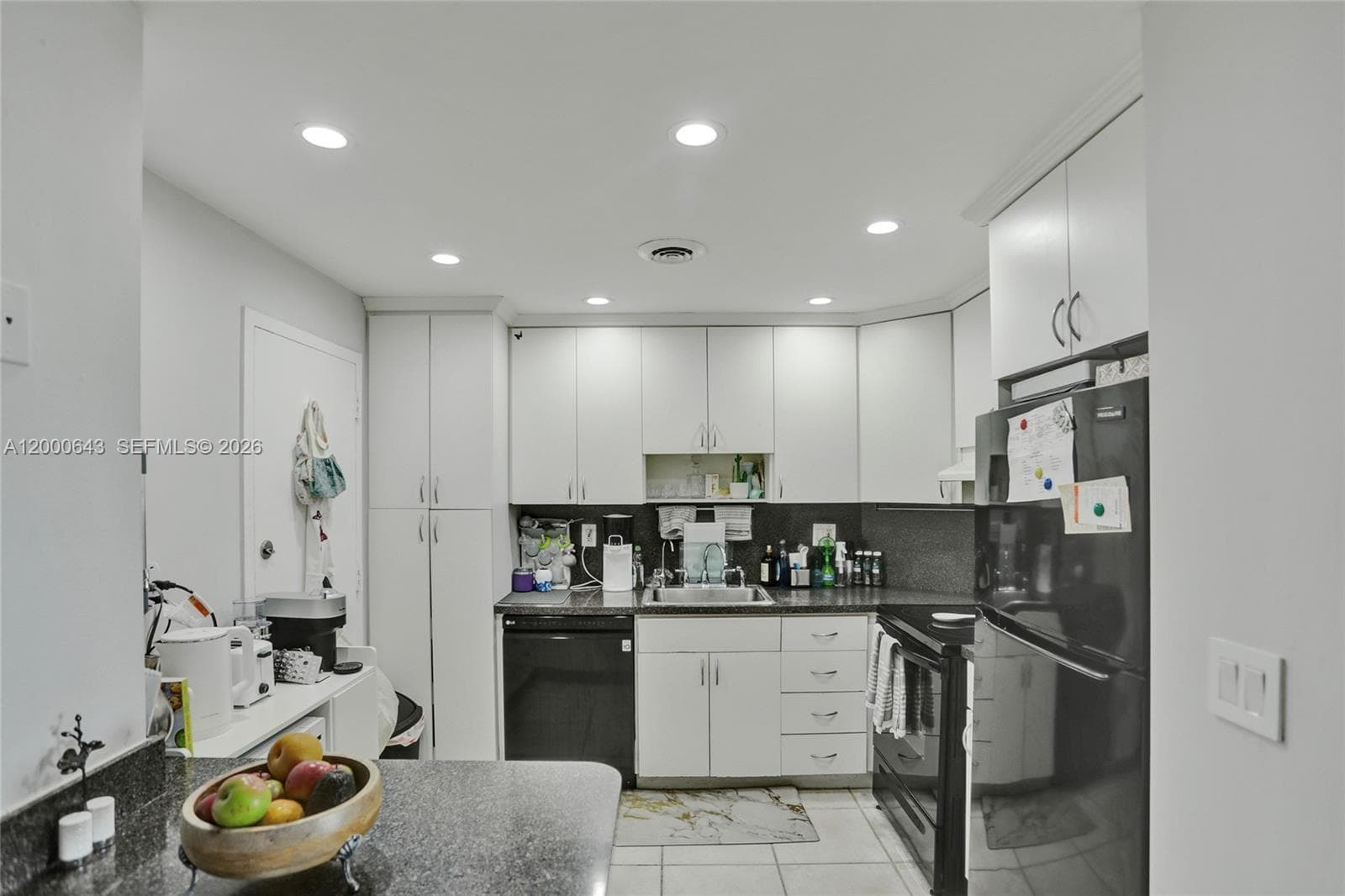 Arlen House Condo · #PH10 in Sunny Isles Beach - Photo 14