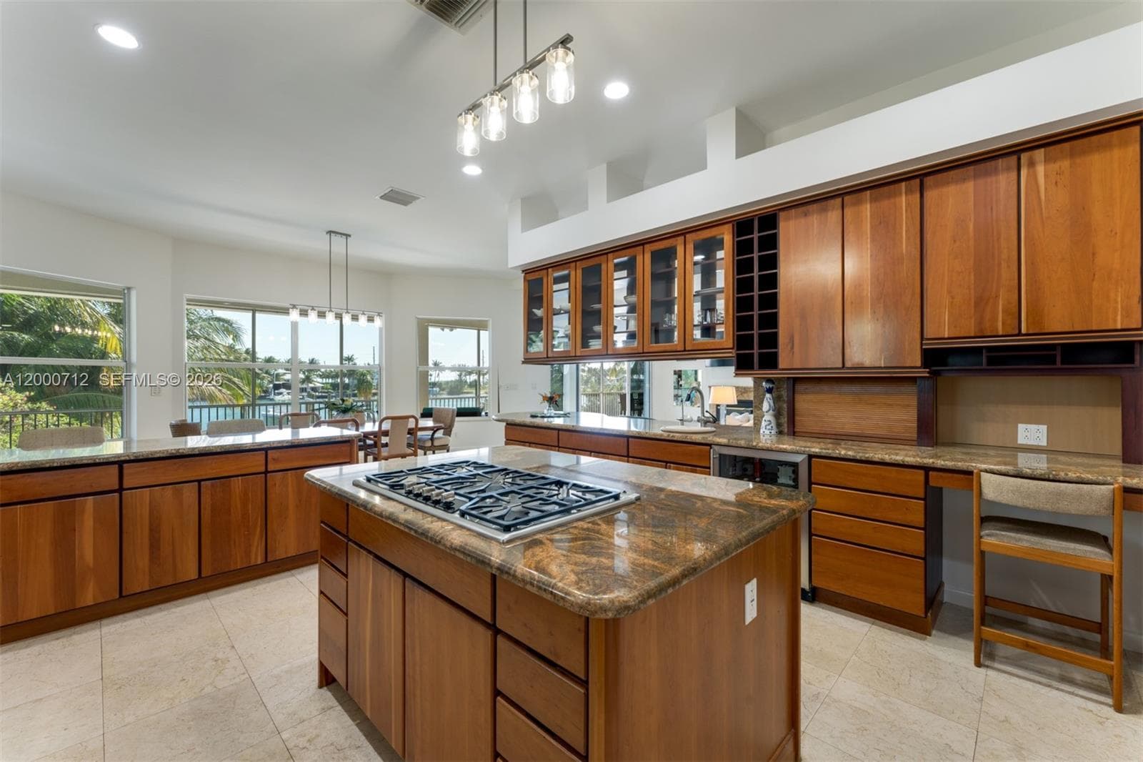 137 Sapodilla Dr photo 27