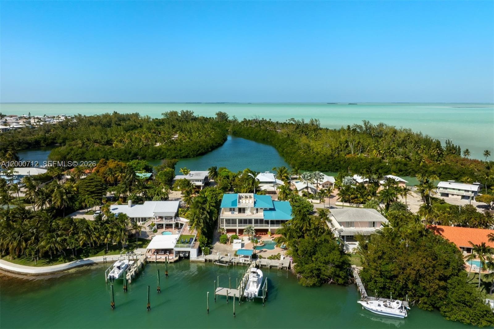 137 Sapodilla Dr photo 2
