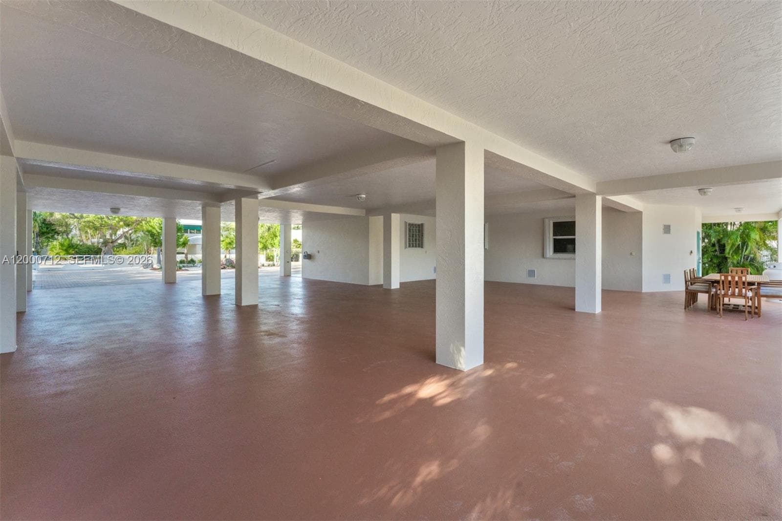 137 Sapodilla Dr photo 56