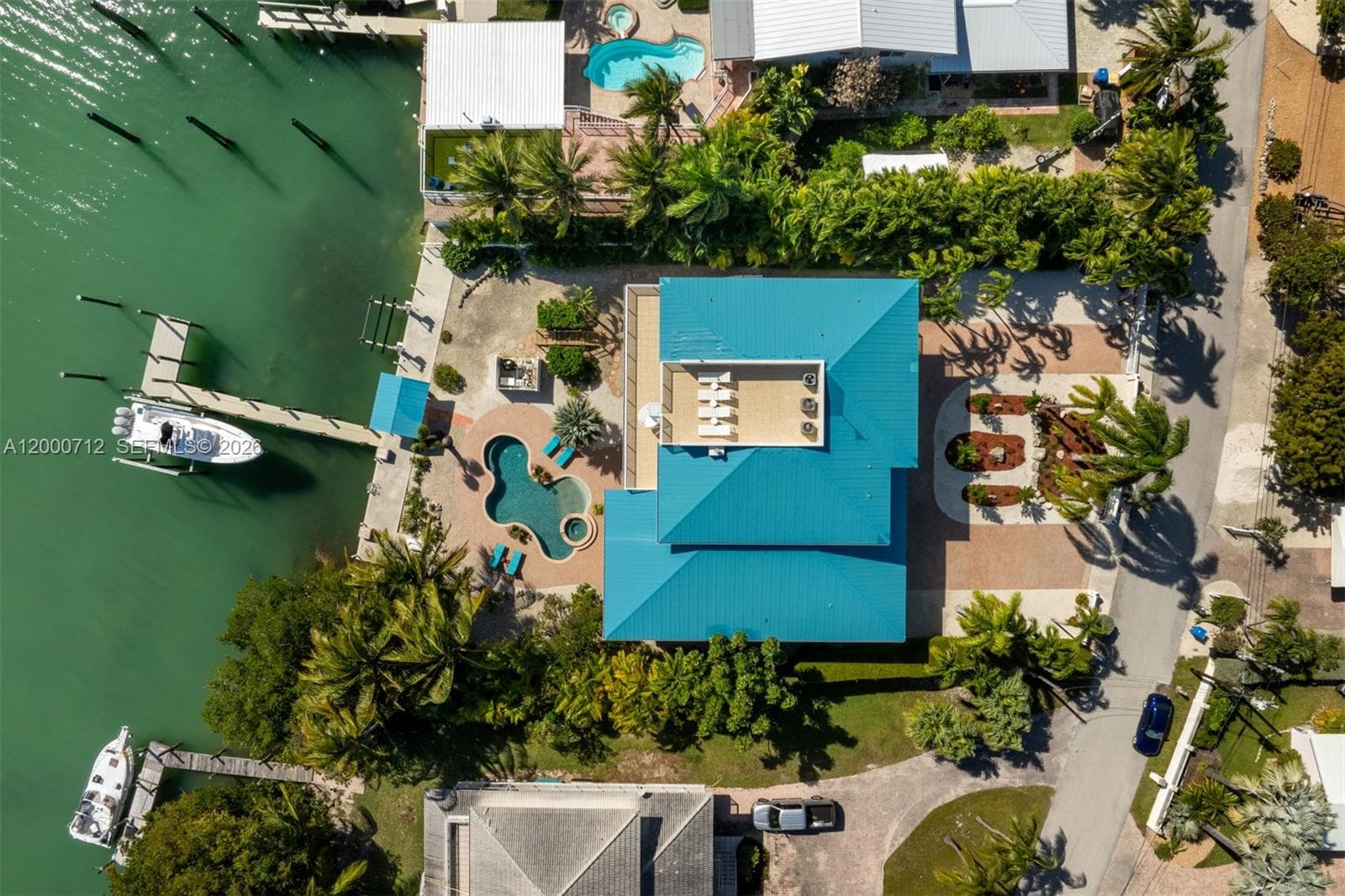 137 Sapodilla Dr photo 3