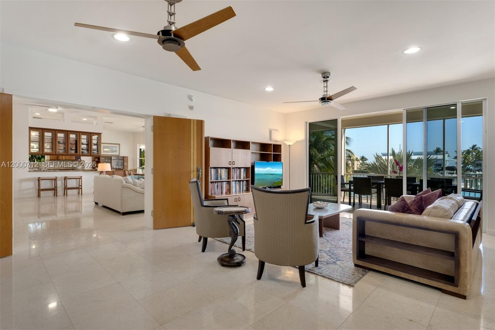 137 Sapodilla Dr photo 28