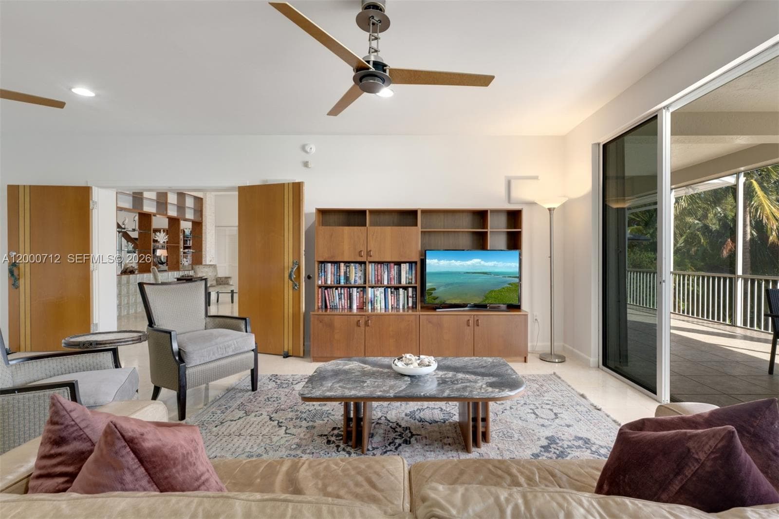 137 Sapodilla Dr photo 30