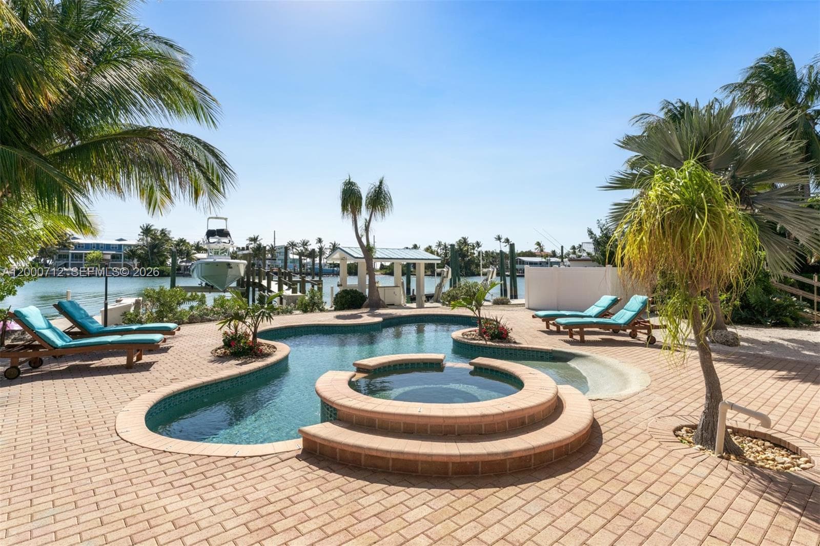 137 Sapodilla Dr photo 59