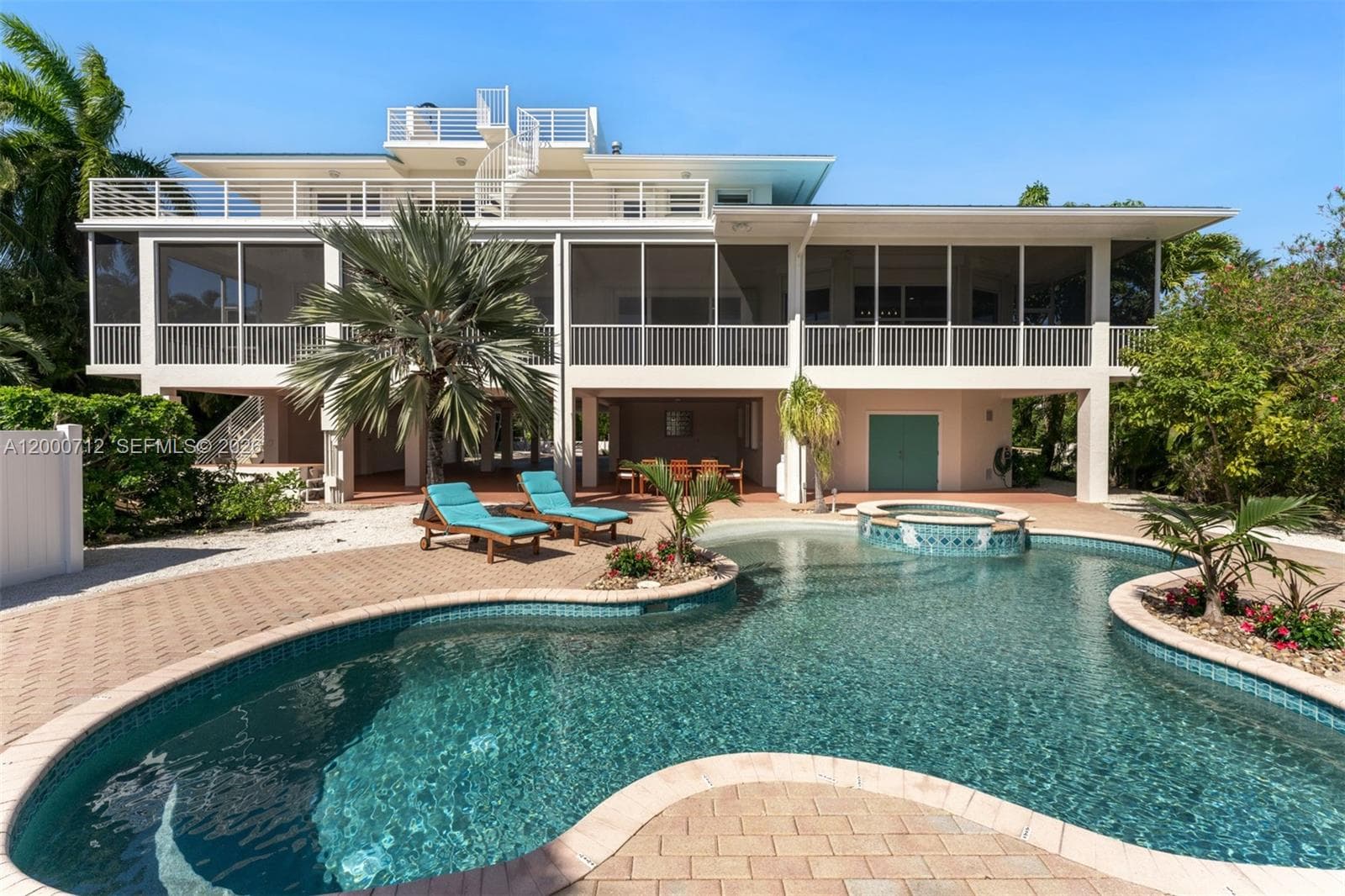 137 Sapodilla Dr photo 11