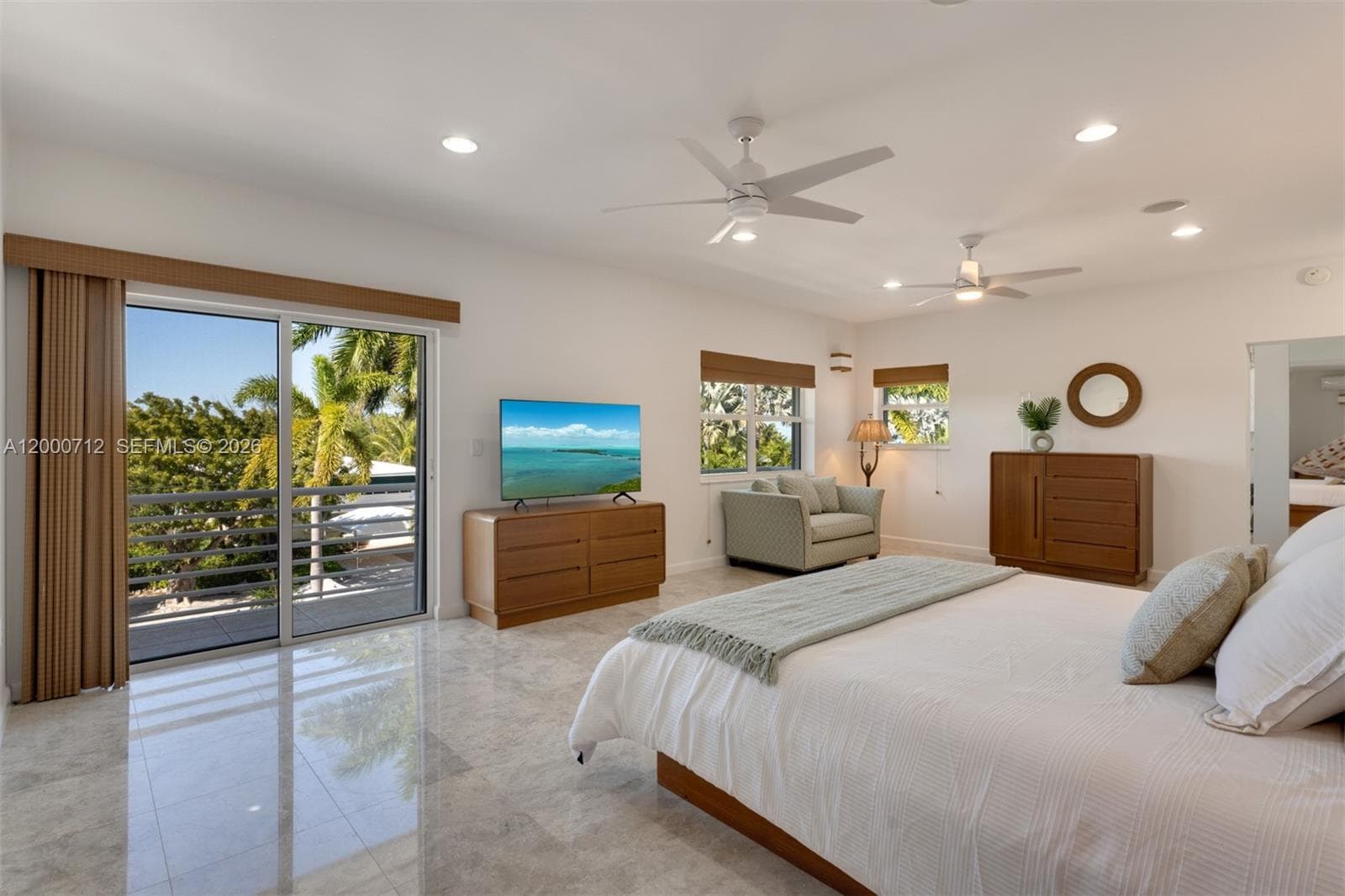 137 Sapodilla Dr photo 40