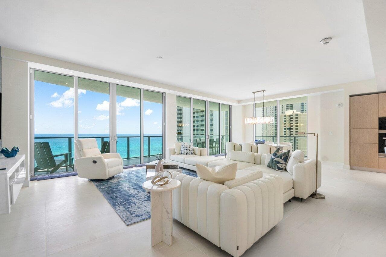 3100 N Ocean Drive #1505p