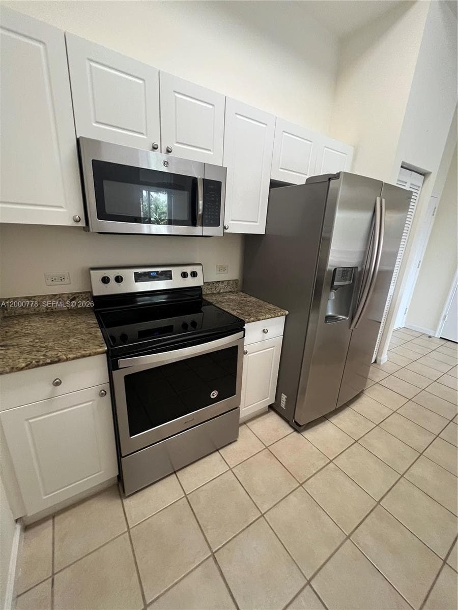 TURNBERRY ON THE GREEN CO · #210 in Aventura - Photo 6