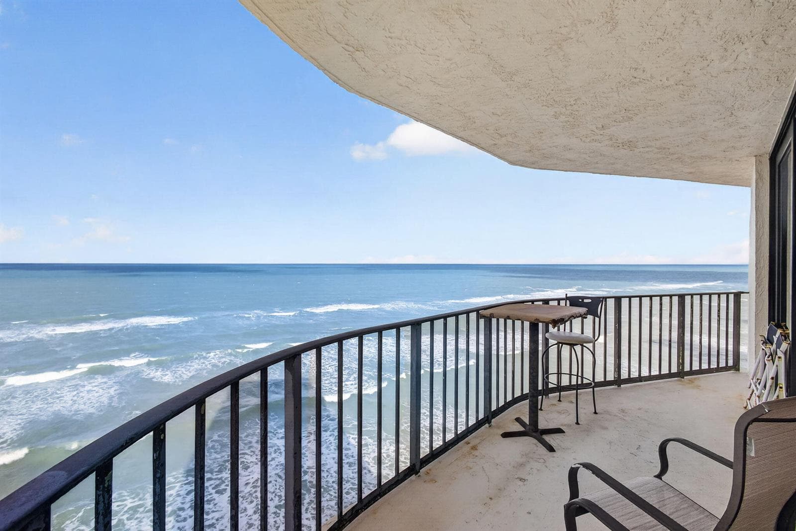 5420 N Ocean Drive #1201