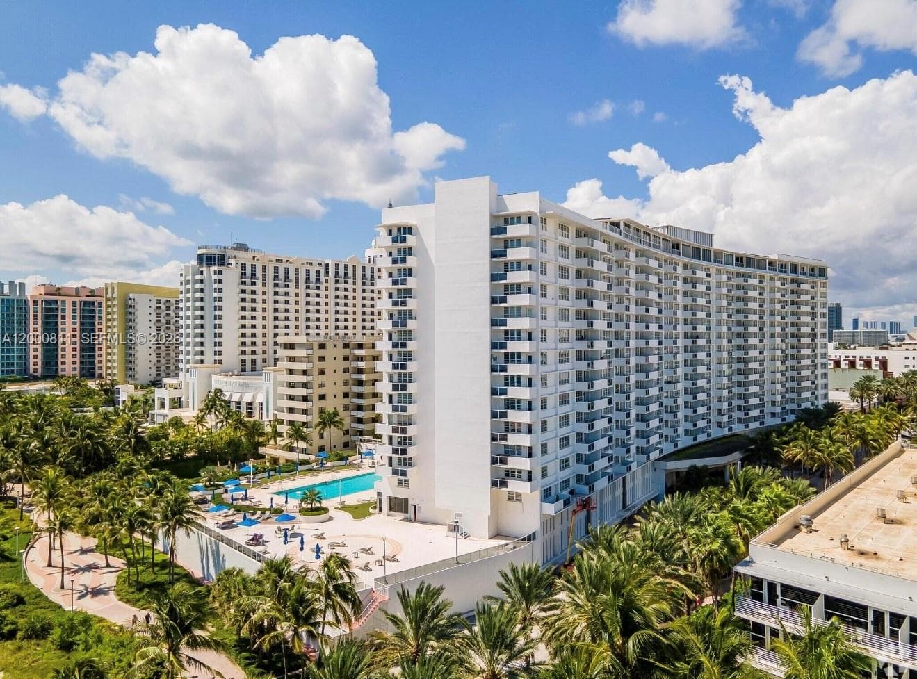 The Decoplage · #1405 in Miami Beach - Photo 24
