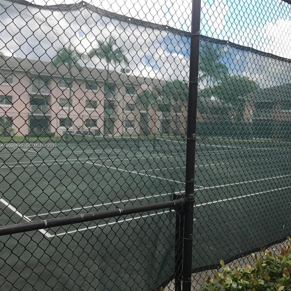 VILLA BELLINI CONDO · #302 in Hialeah - Photo 5