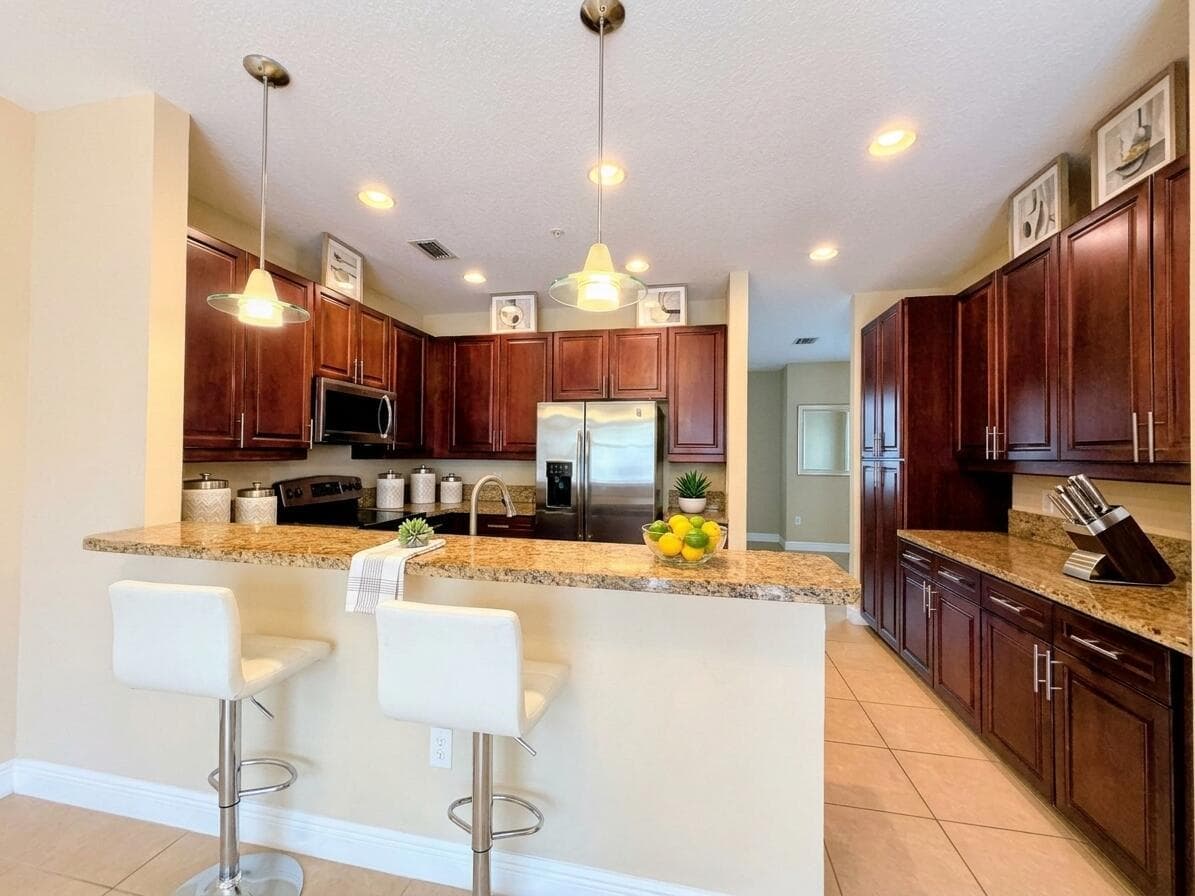Staged Online Kitchen