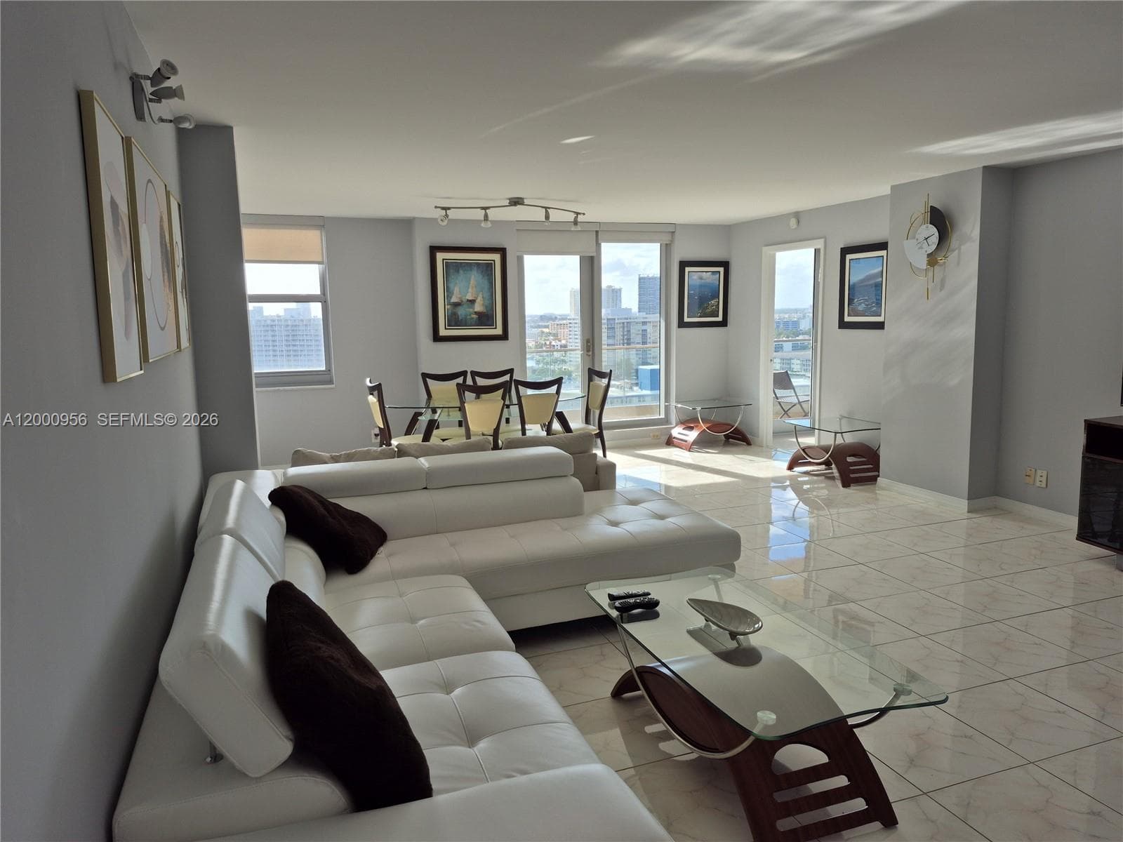 Malaga Towers · #17C in Hallandale Beach - Photo 1