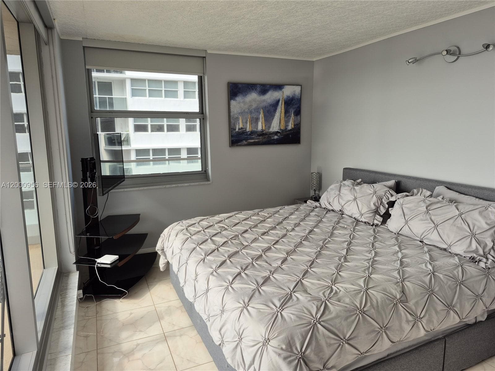 Malaga Towers · #17C in Hallandale Beach - Photo 5