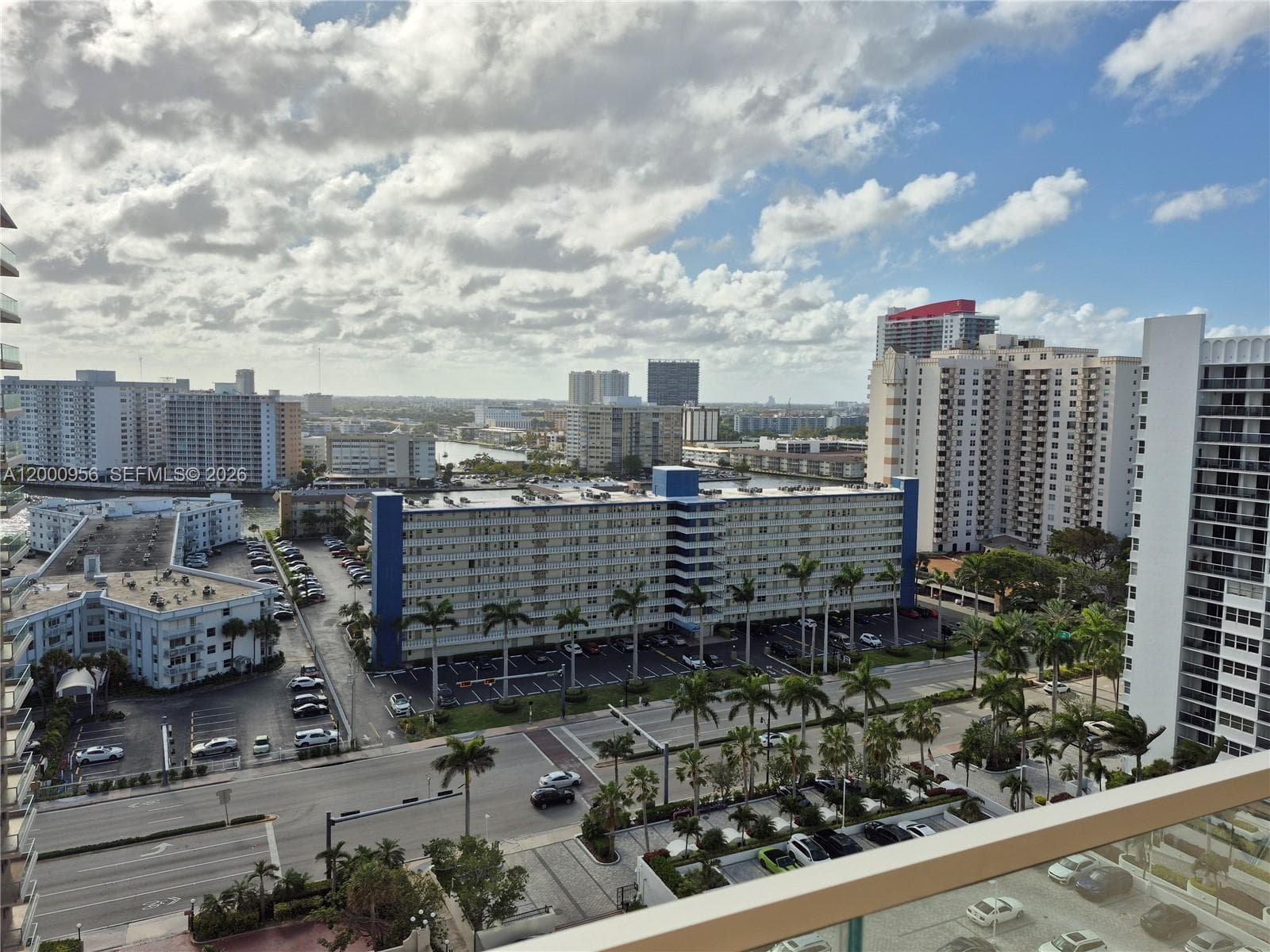 Malaga Towers · #17C in Hallandale Beach - Photo 9