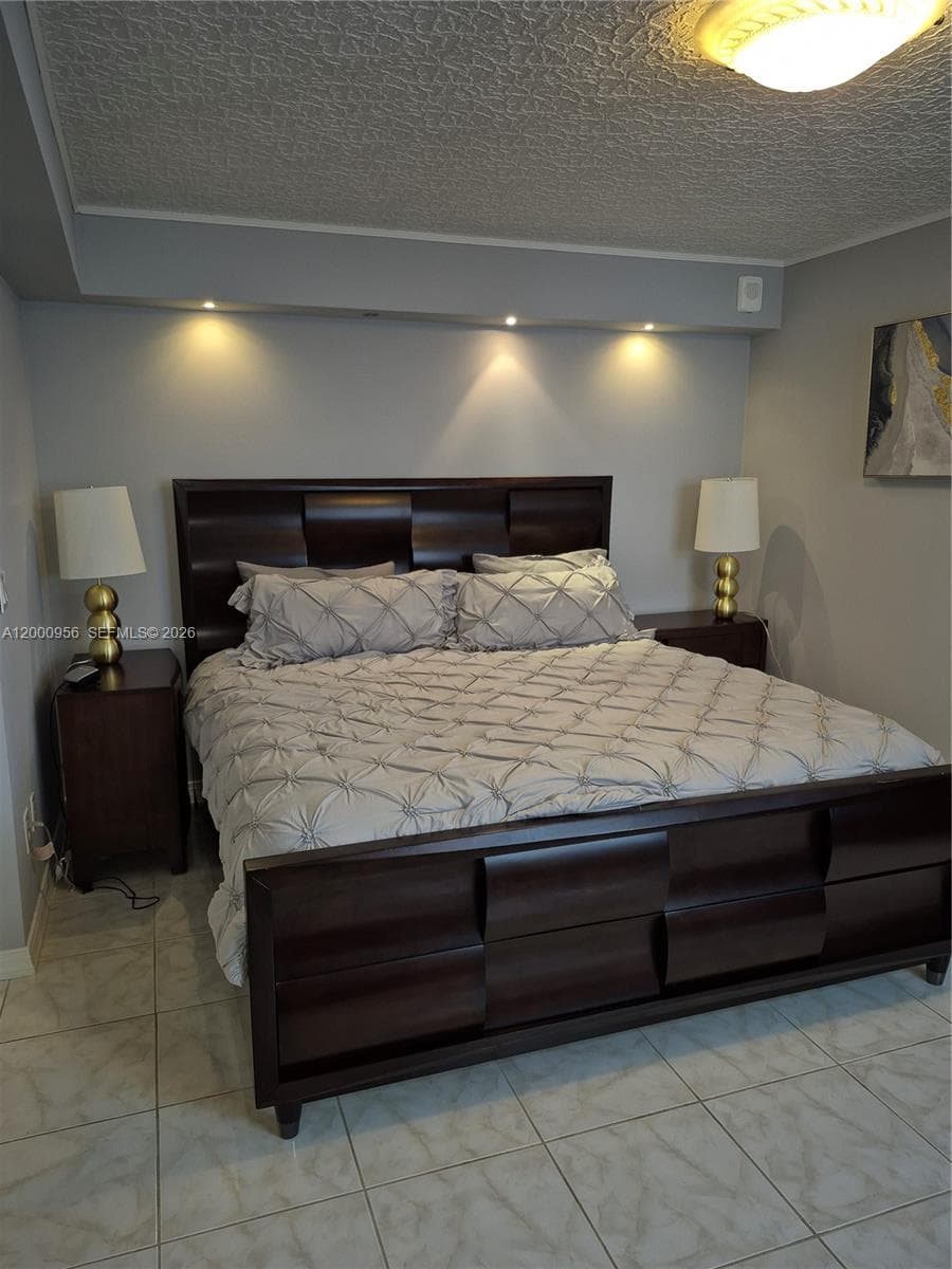 Malaga Towers · #17C in Hallandale Beach - Photo 25