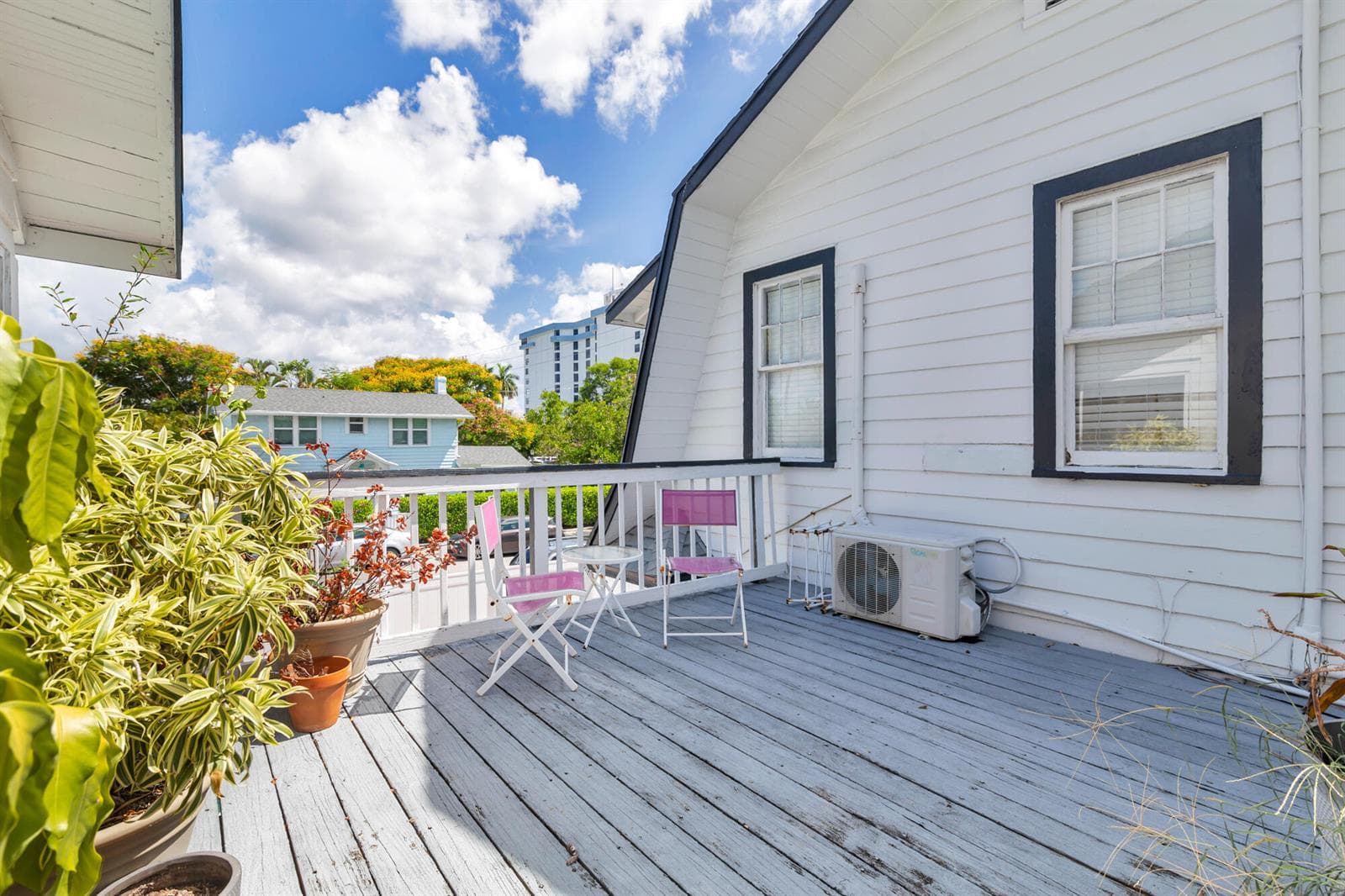 Private Deck