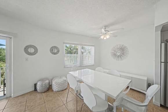 6 Dining Area (1)