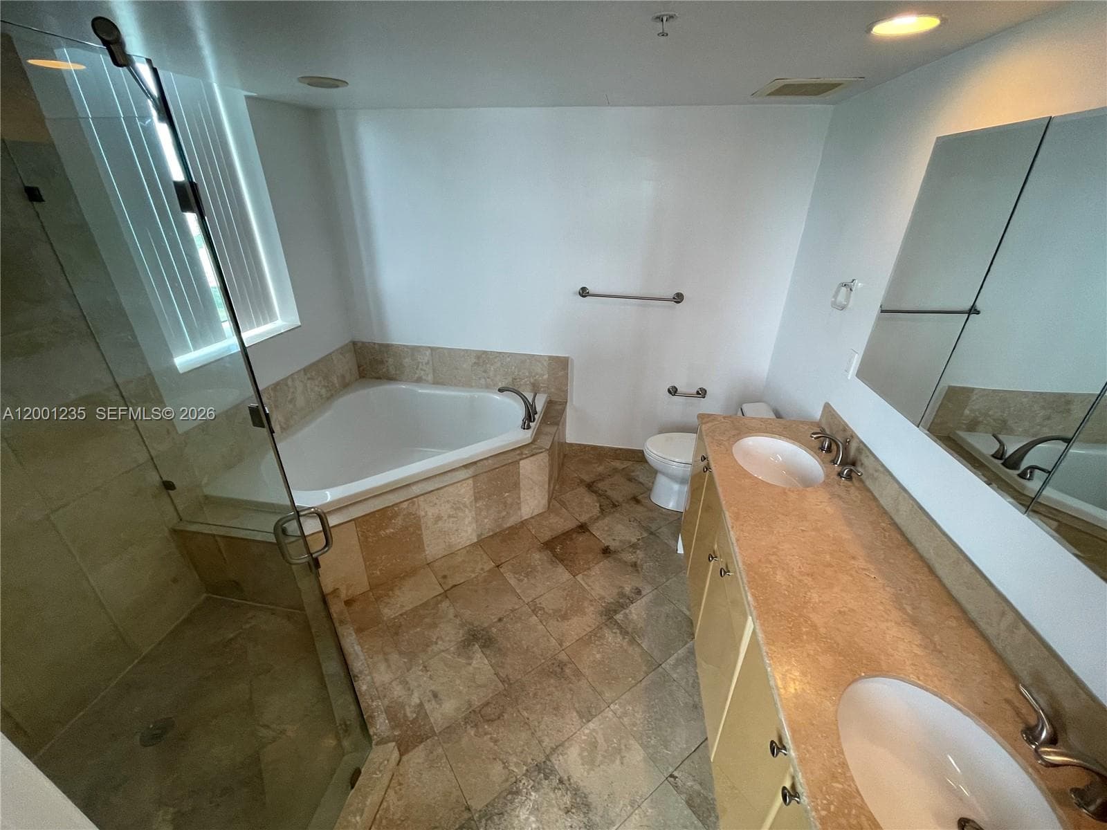 DUO CONDOMINIUM EAST · #2002E in Hallandale Beach - Photo 10