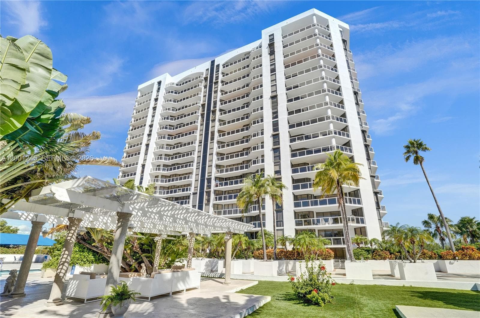 HARBOR TOWERS · #904 in Aventura - Photo 6