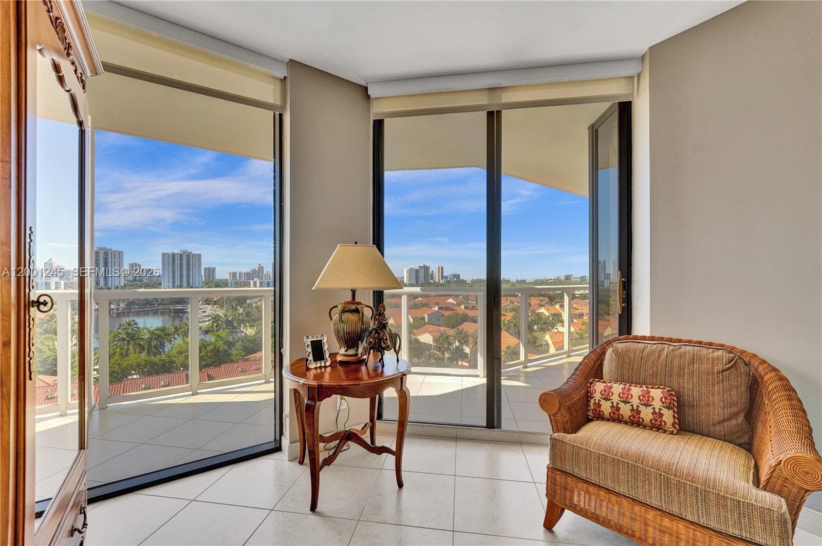 HARBOR TOWERS · #904 in Aventura - Photo 47