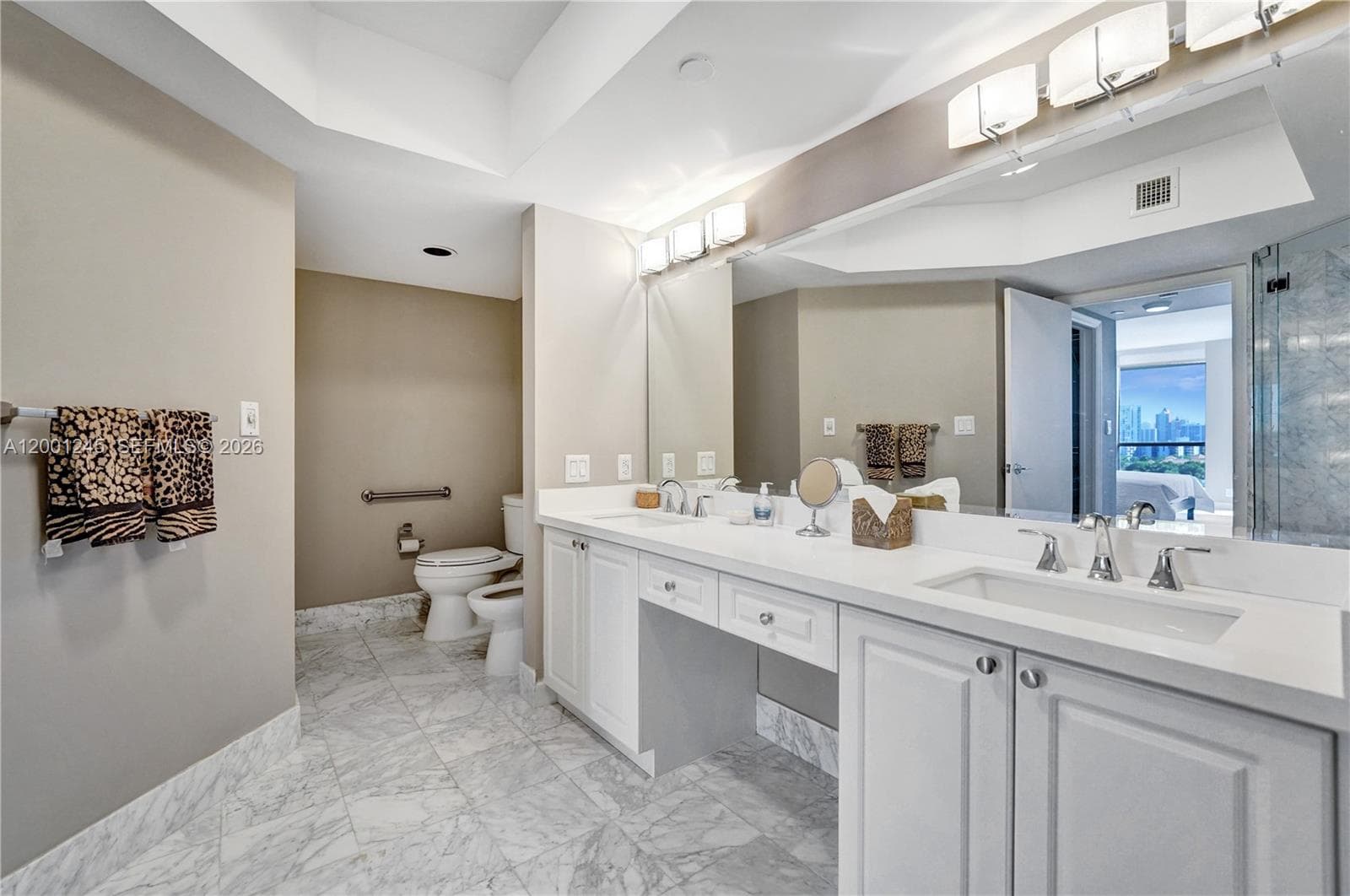 HARBOR TOWERS · #904 in Aventura - Photo 43