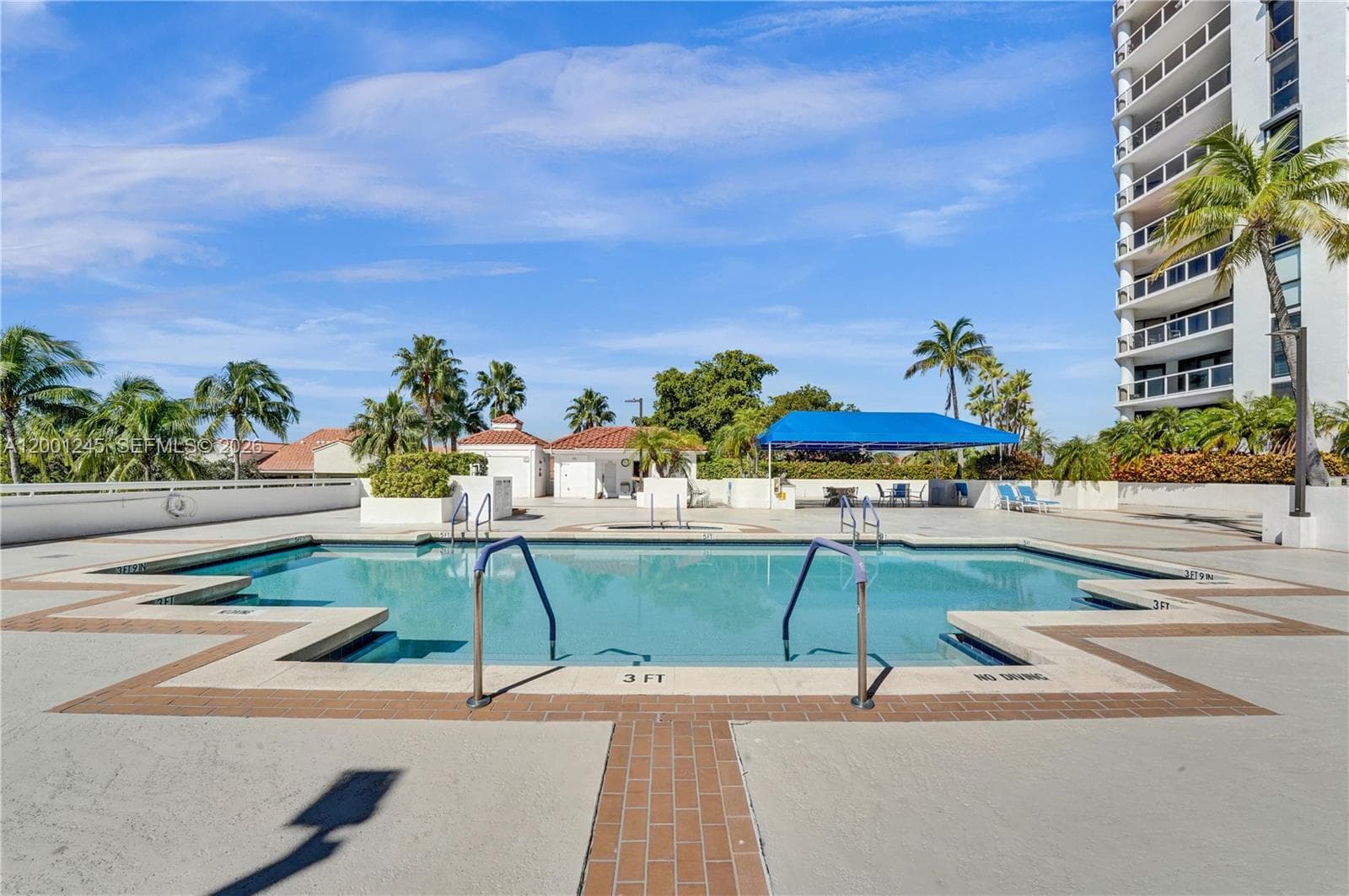 HARBOR TOWERS · #904 in Aventura - Photo 63