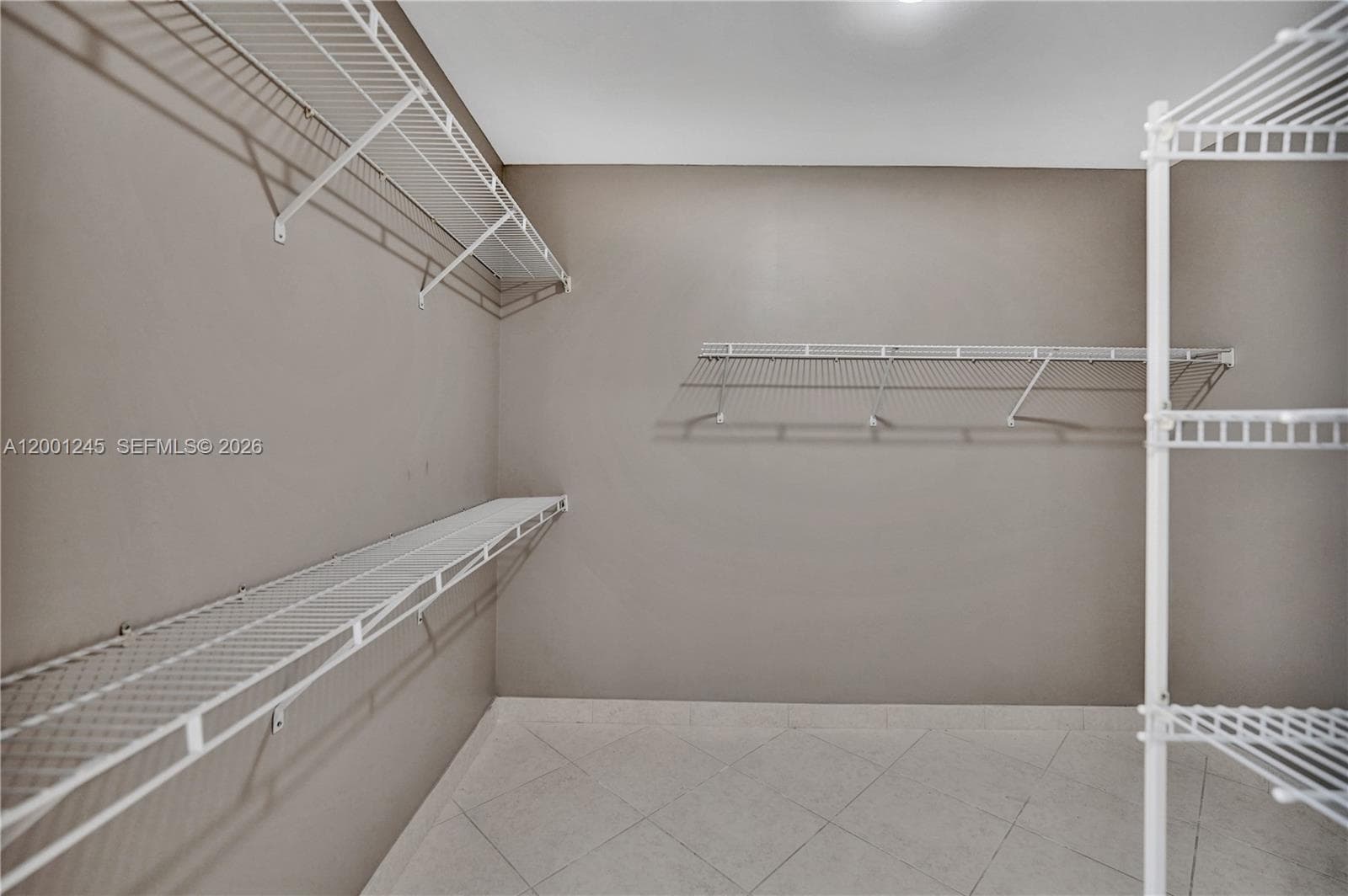 HARBOR TOWERS · #904 in Aventura - Photo 36