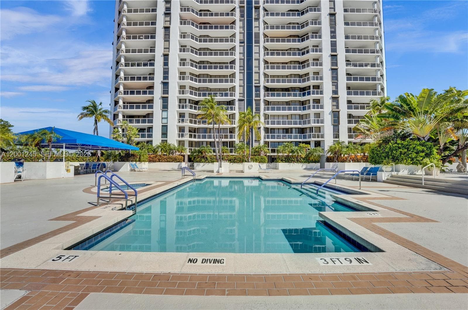 HARBOR TOWERS · #904 in Aventura - Photo 61