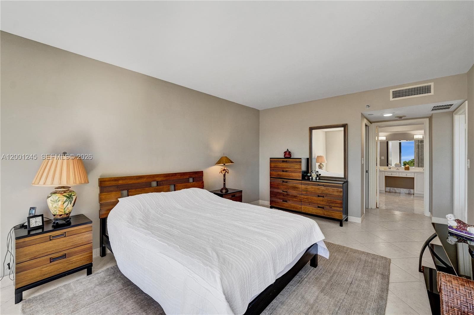 HARBOR TOWERS · #904 in Aventura - Photo 33