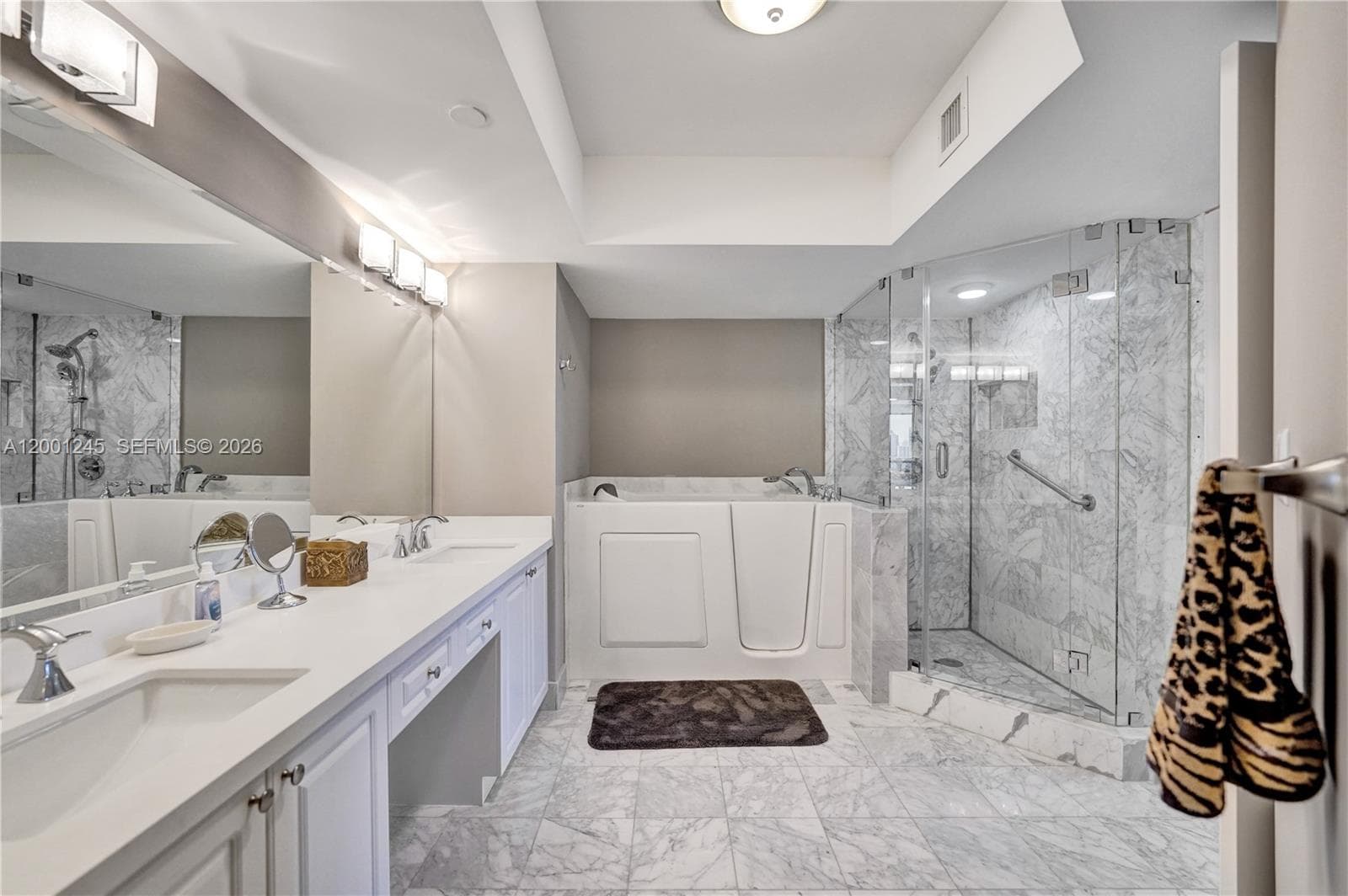 HARBOR TOWERS · #904 in Aventura - Photo 41