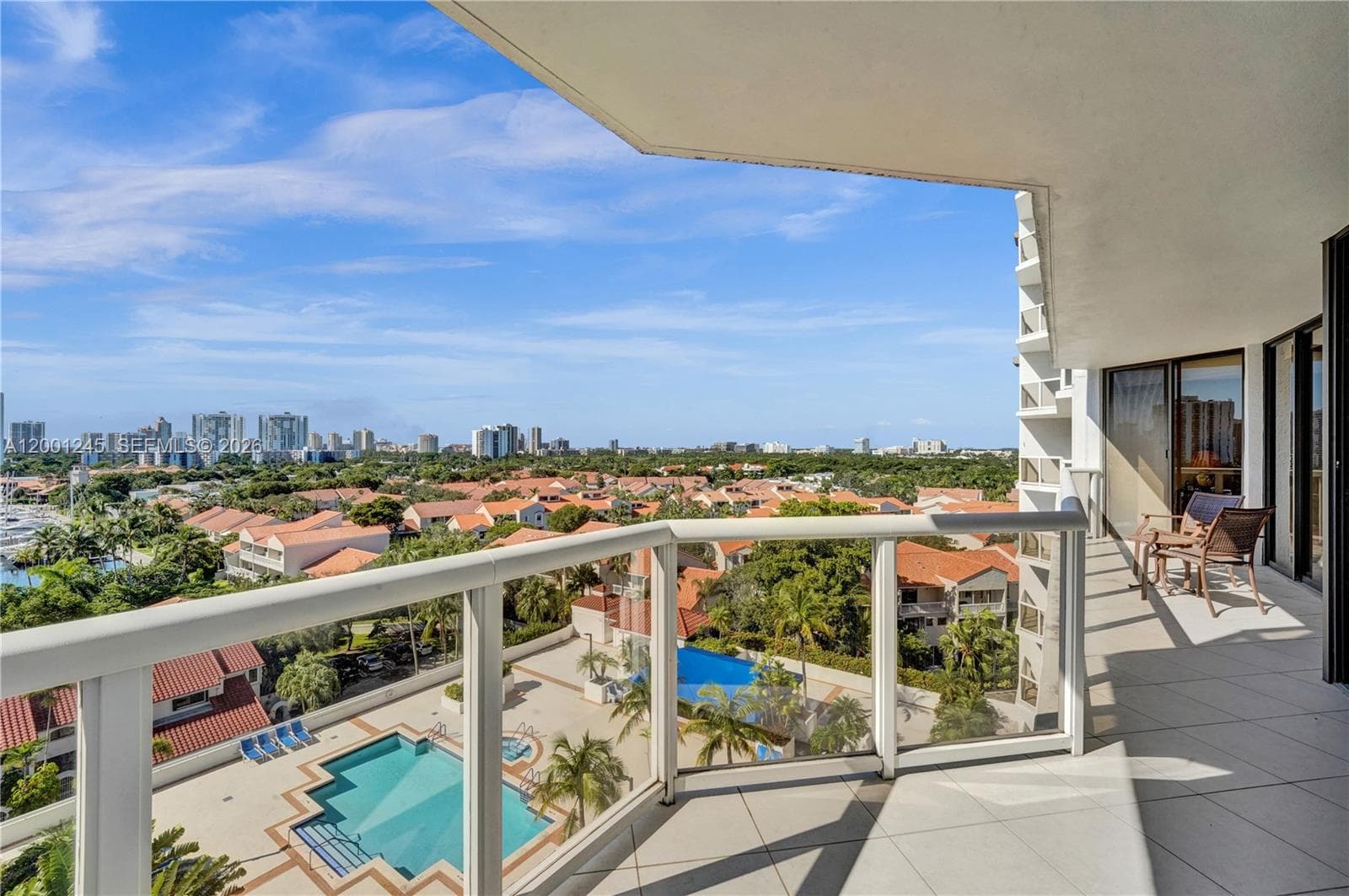 HARBOR TOWERS · #904 in Aventura - Photo 54