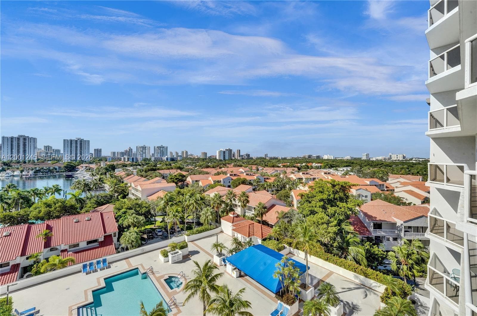 HARBOR TOWERS · #904 in Aventura - Photo 58