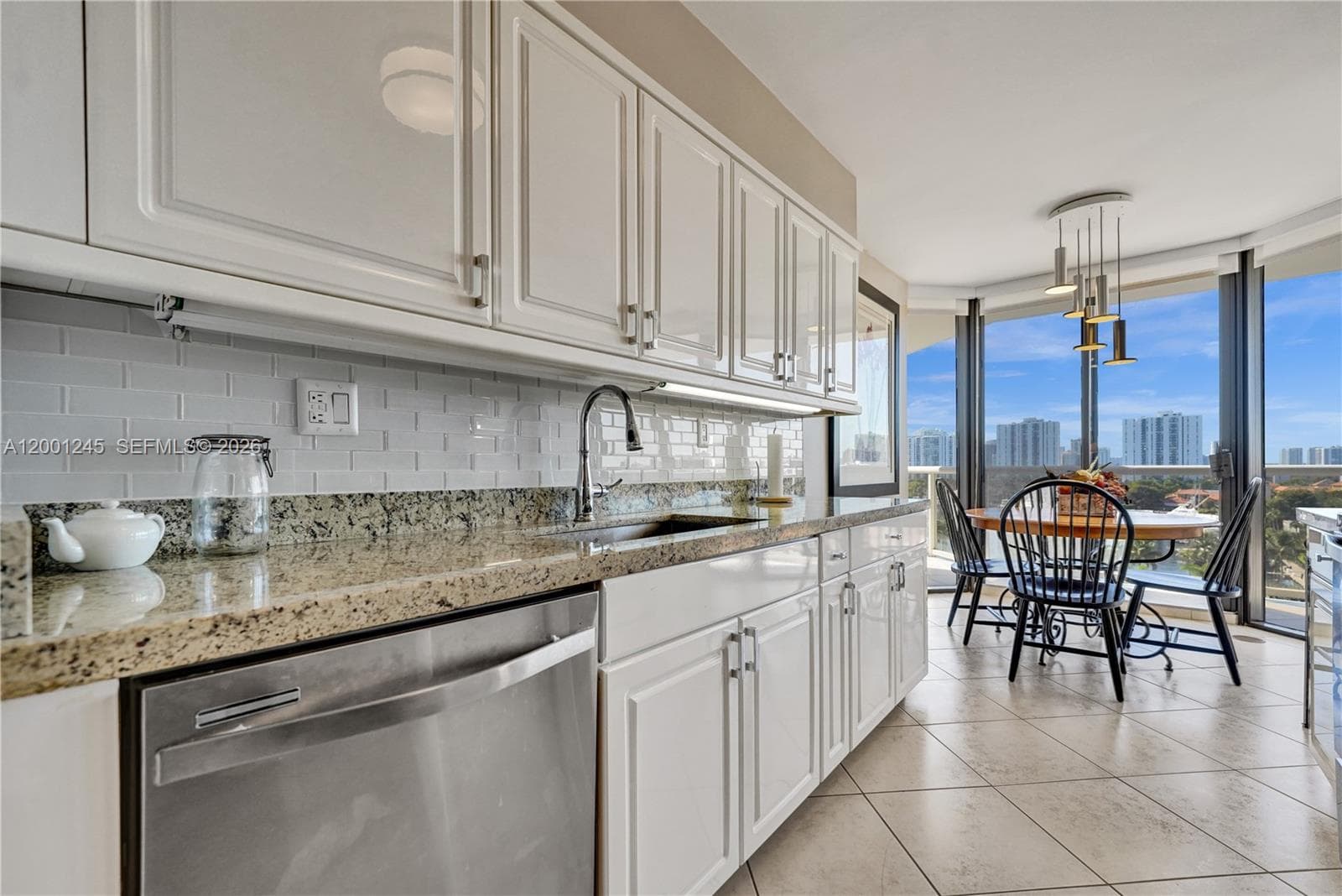 HARBOR TOWERS · #904 in Aventura - Photo 19
