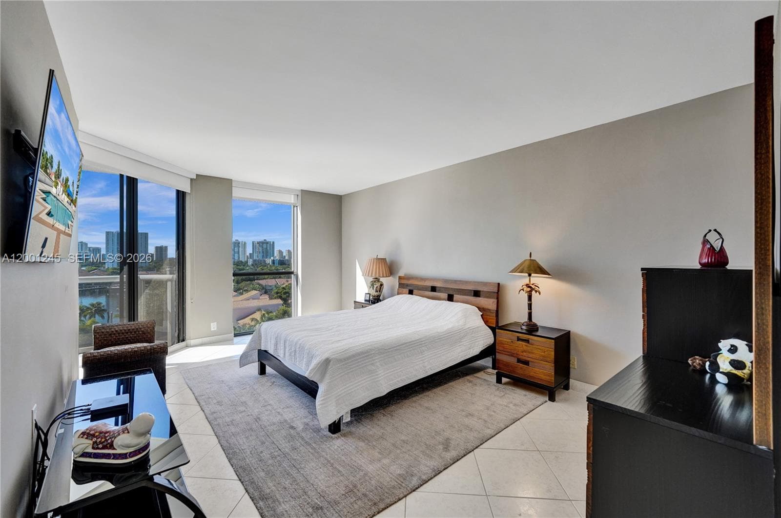 HARBOR TOWERS · #904 in Aventura - Photo 31