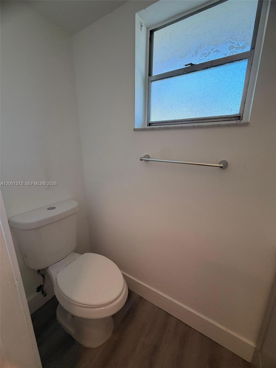 BISC LAKE GARDENS NO 2 BL · #K102 in Aventura - Photo 20