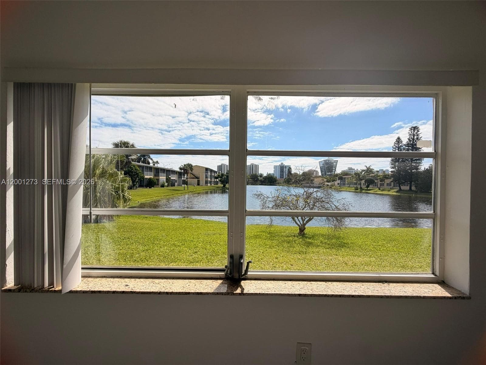BISC LAKE GARDENS NO 2 BL · #K102 in Aventura - Photo 9