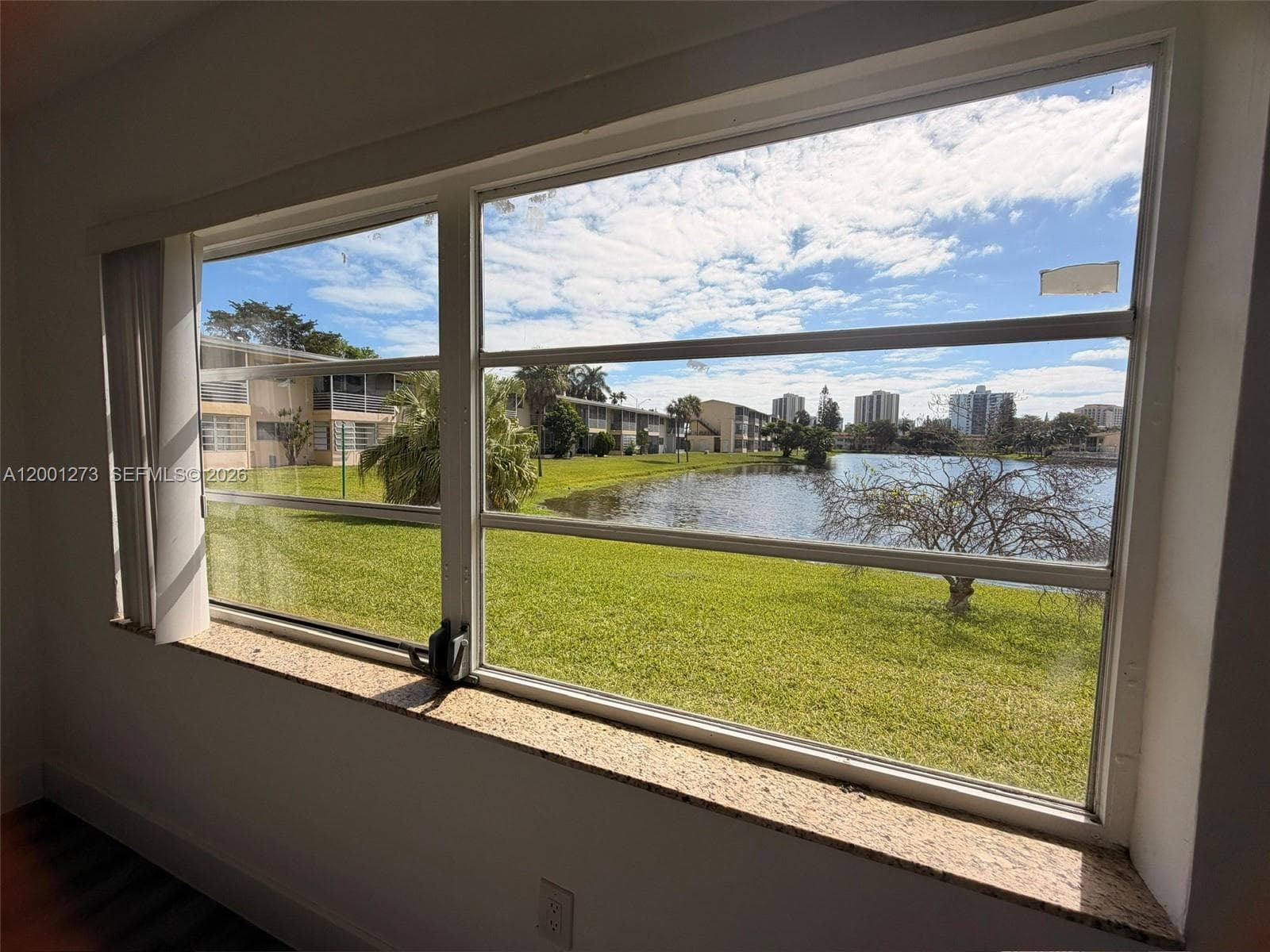 BISC LAKE GARDENS NO 2 BL · #K102 in Aventura - Photo 10