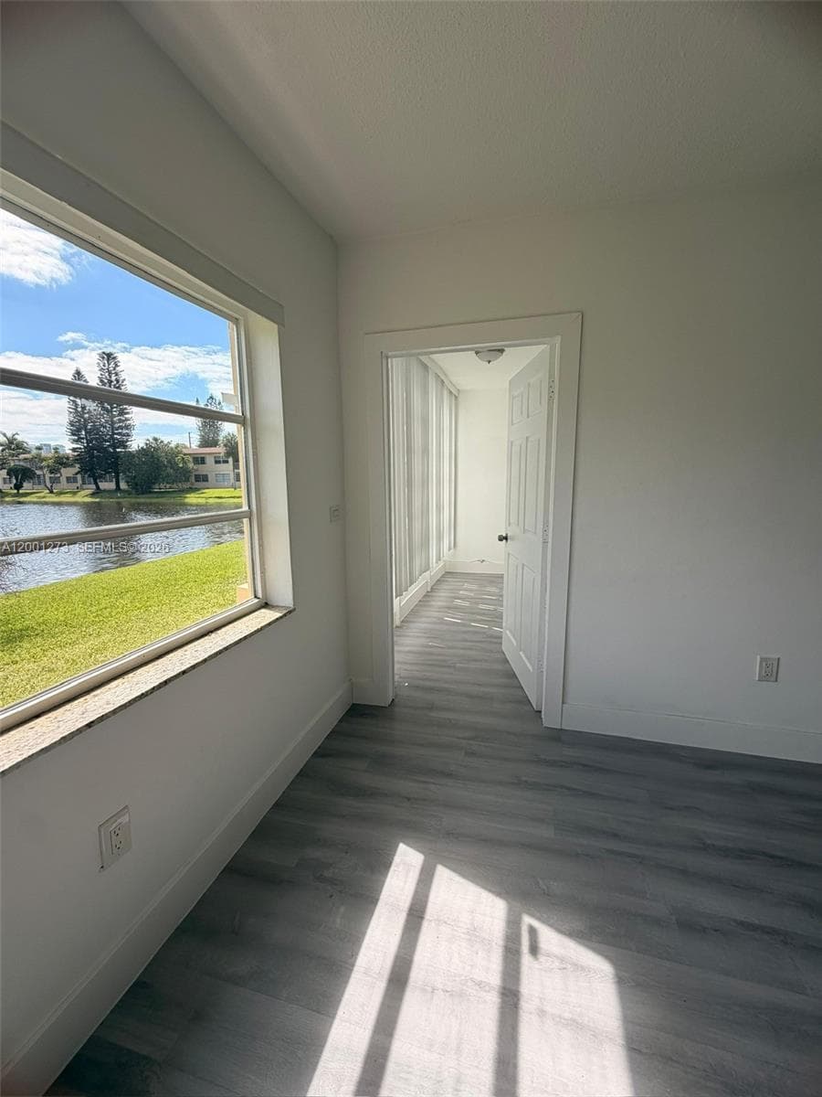 BISC LAKE GARDENS NO 2 BL · #K102 in Aventura - Photo 11