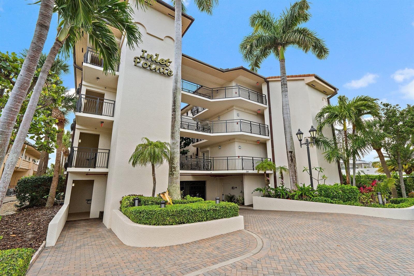 002-314InletWay-101-PalmBeachShores