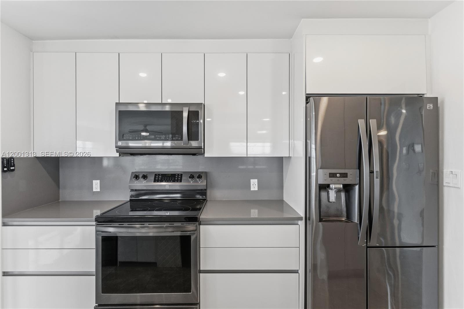 ESSEX TOWER · #1210 in Fort Lauderdale - Photo 14