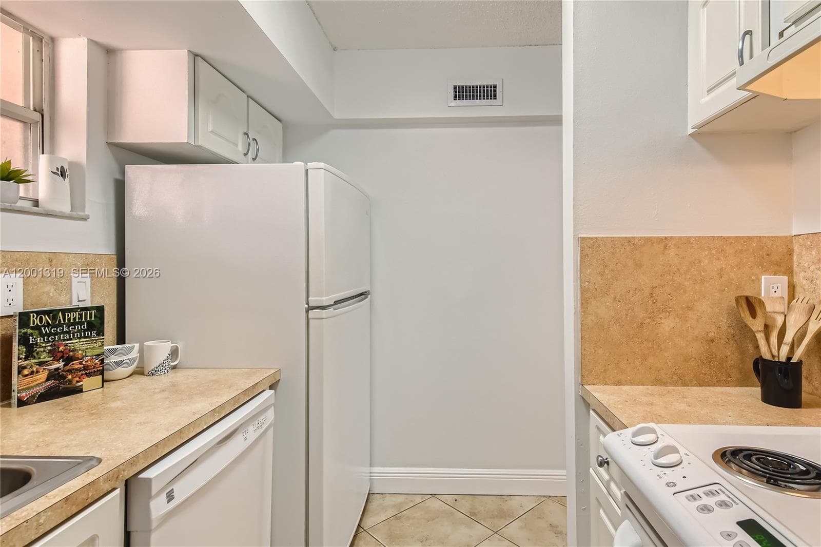 29 SANTILLANE AVENUE COND · #2 in Coral Gables - Photo 9