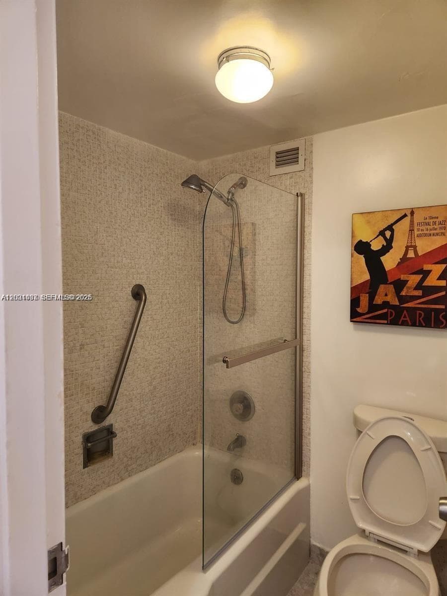 SEACOAST 5700 · #4N in Miami Beach - Photo 24