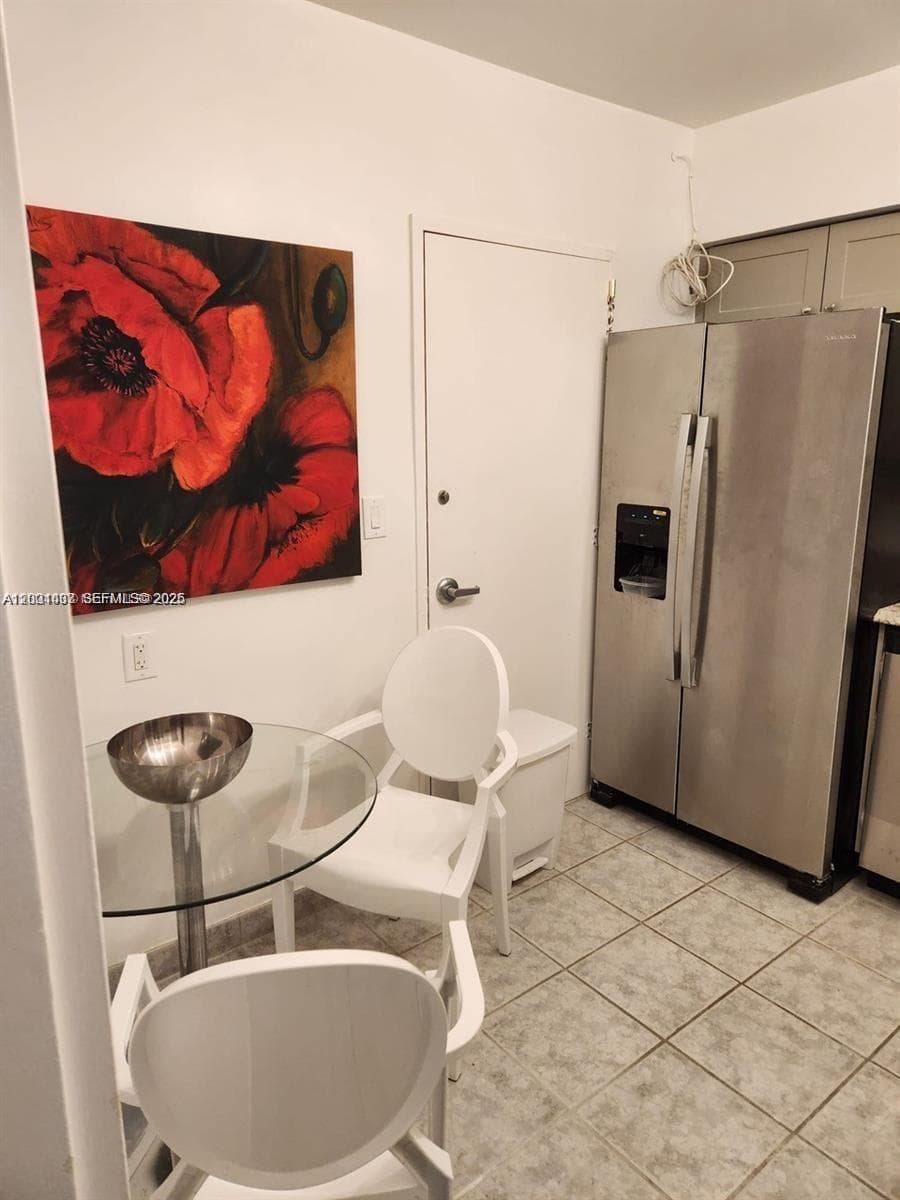 SEACOAST 5700 · #4N in Miami Beach - Photo 10