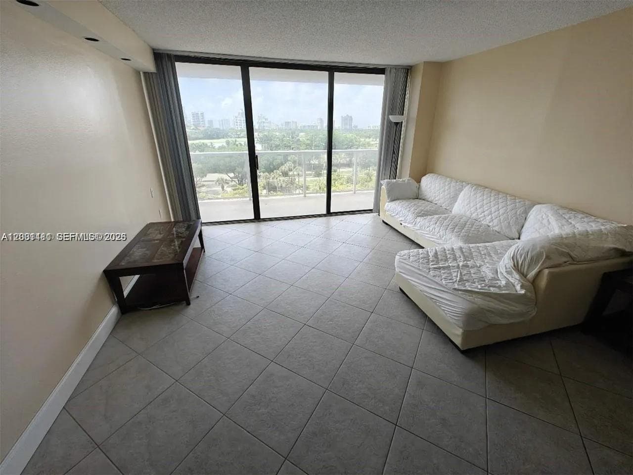 FLAMENCO CONDO-TOWER II · #705 in Aventura - Photo 3
