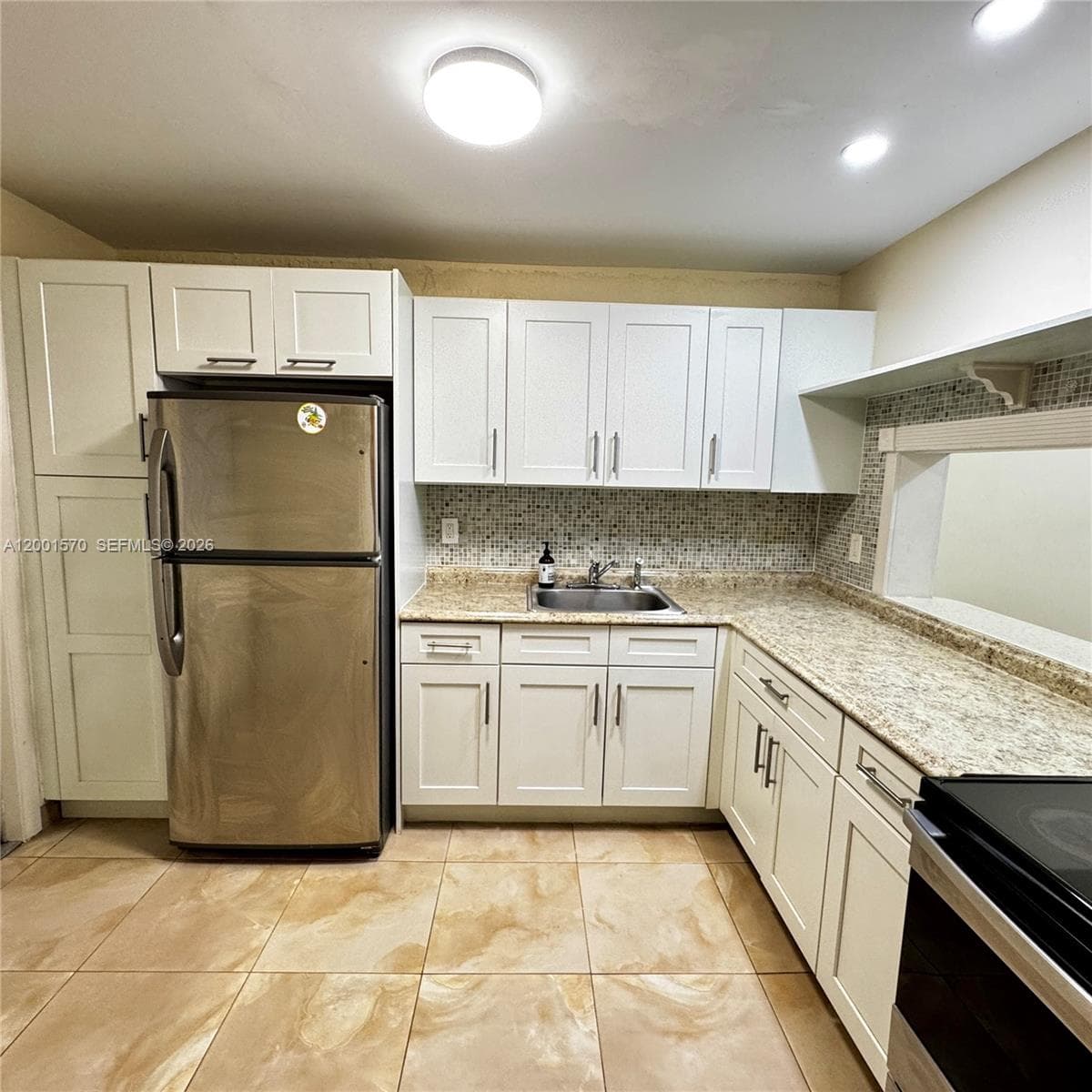 FIRST GULFSTREAM GARDEN · #203A in Hallandale Beach - Photo 2
