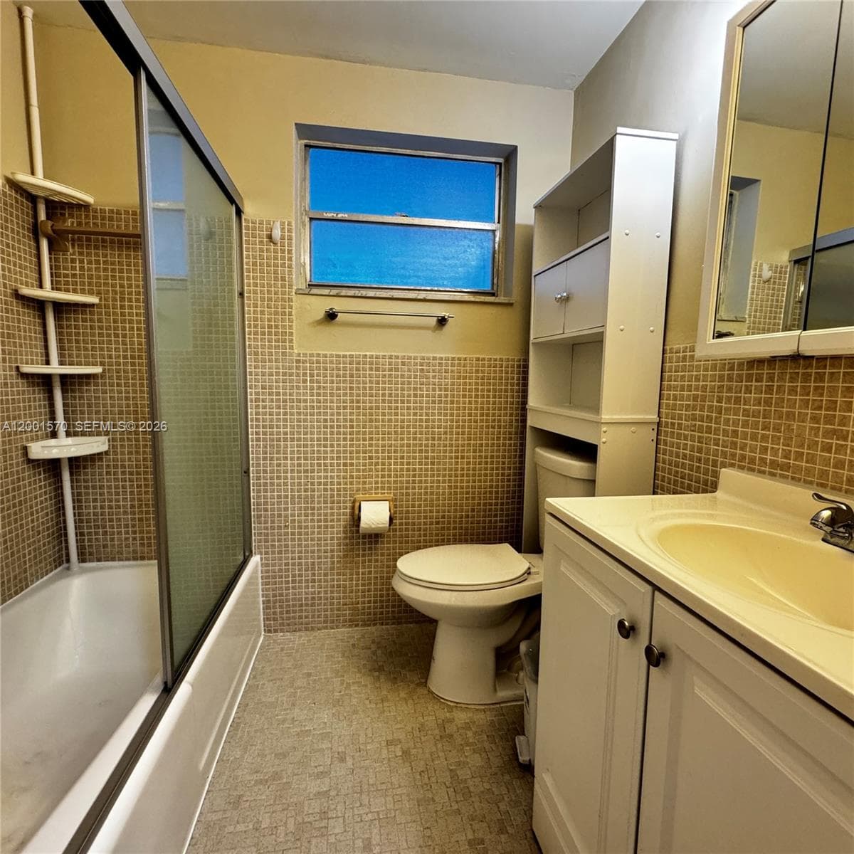 FIRST GULFSTREAM GARDEN · #203A in Hallandale Beach - Photo 11