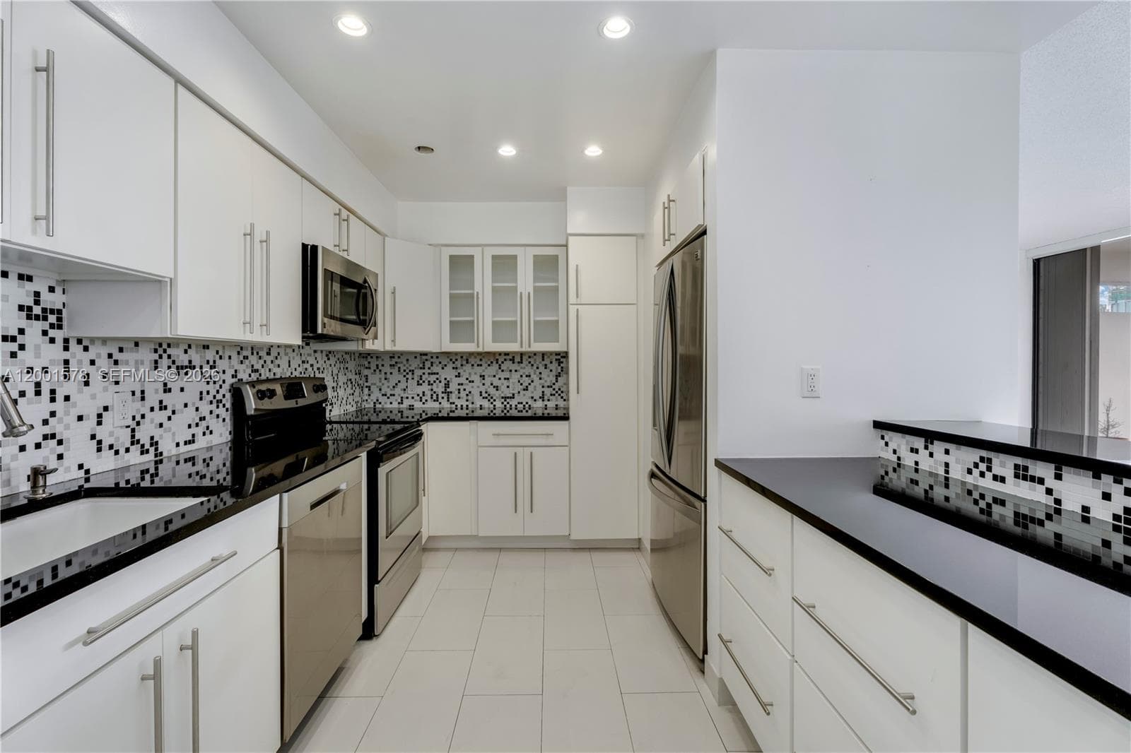 1000 Venetian Way · #408 in Miami - Photo 8