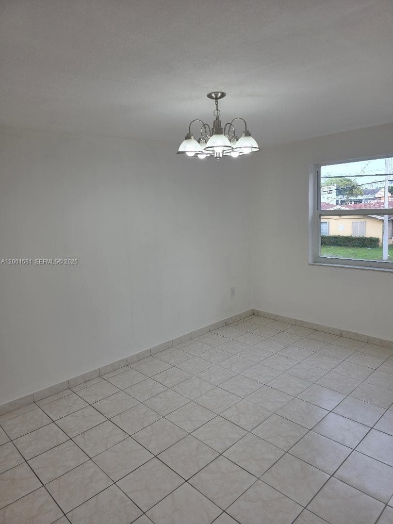 MASTER BEDROOM WITH WINDOW FOR BRIGHTNESS