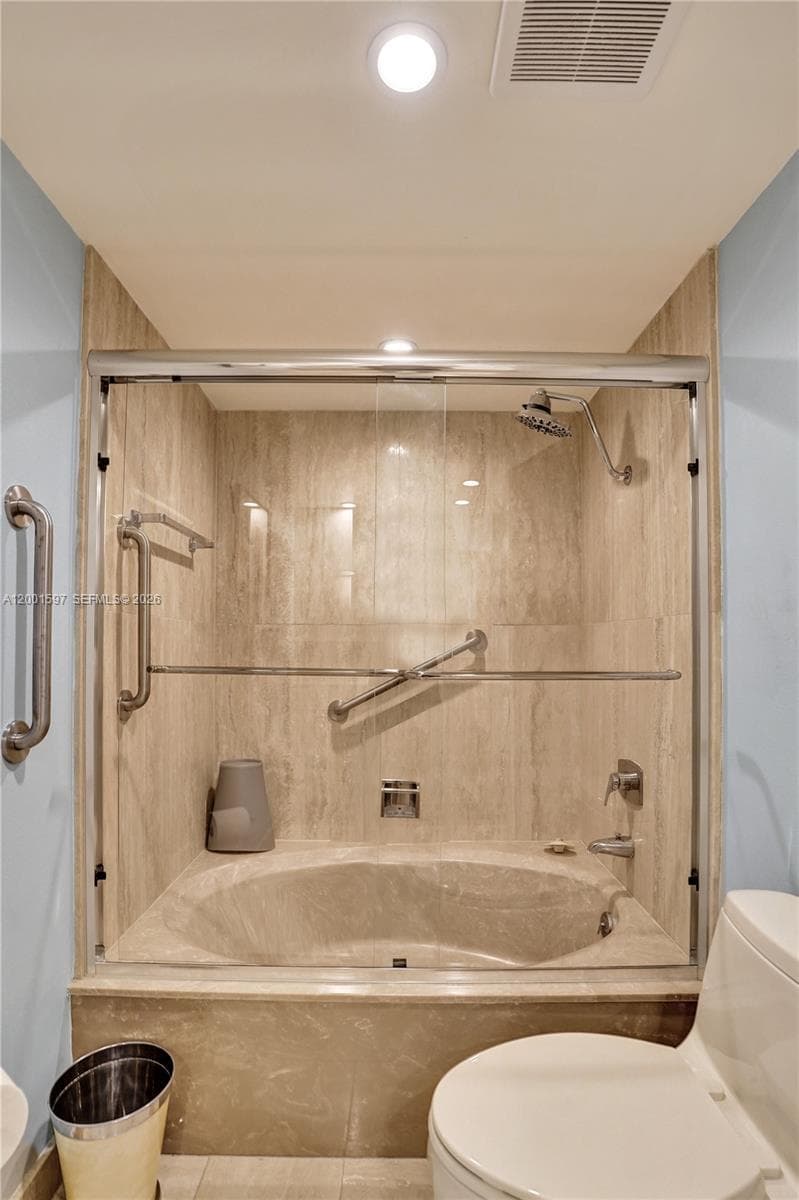 Summit Condo · #604N in Hollywood - Photo 35
